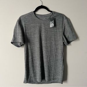 Men’s Ideology Scoop Neck Performance Tee in Stormy Heather